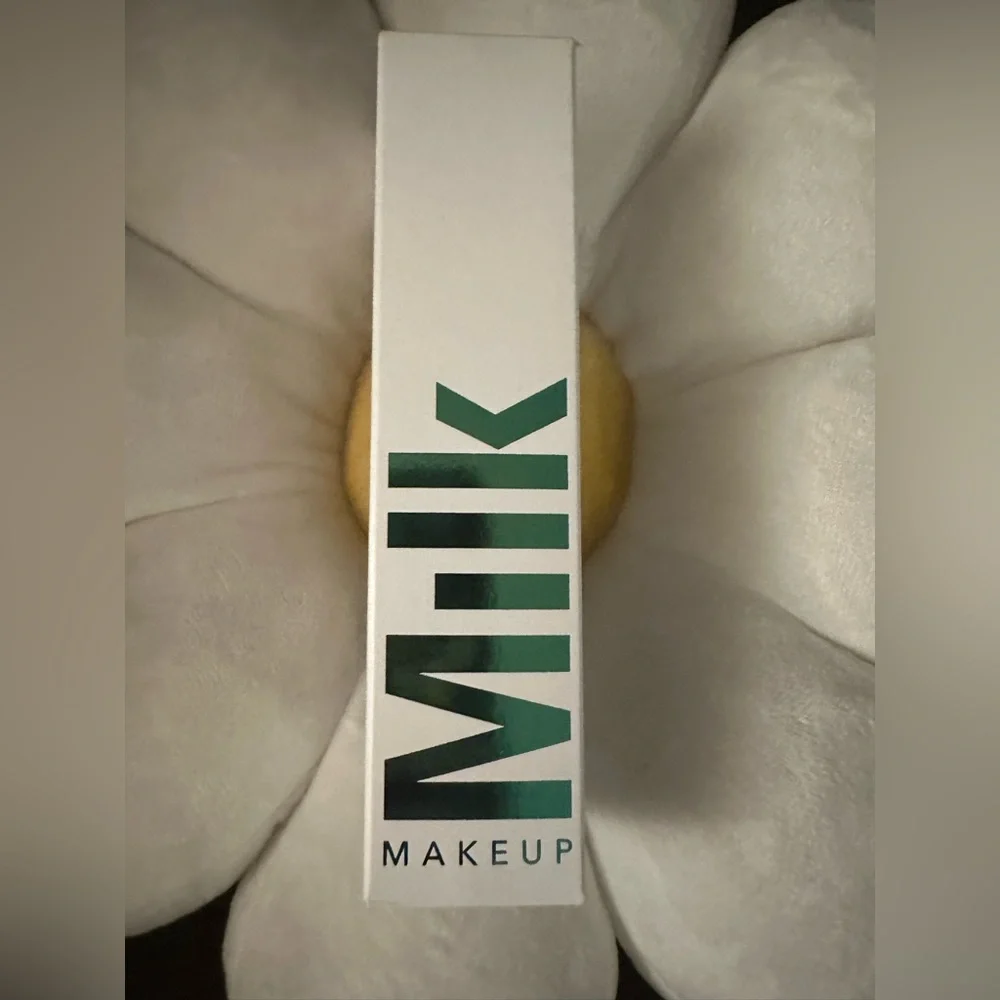 Milk Makeup Hydro Grip Set + Refresh Spray- NIB, full size - Picture 7 of 8